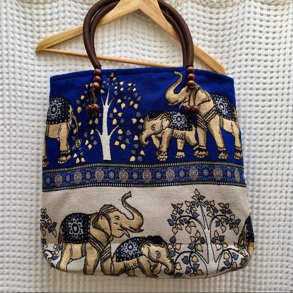 Elephant tote bag
